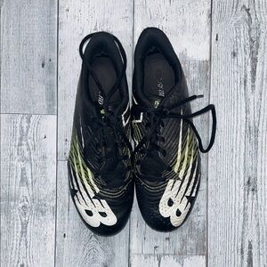 New Balance boys size 5.5 Black & Lime Lightweight Lacrosse Cleats